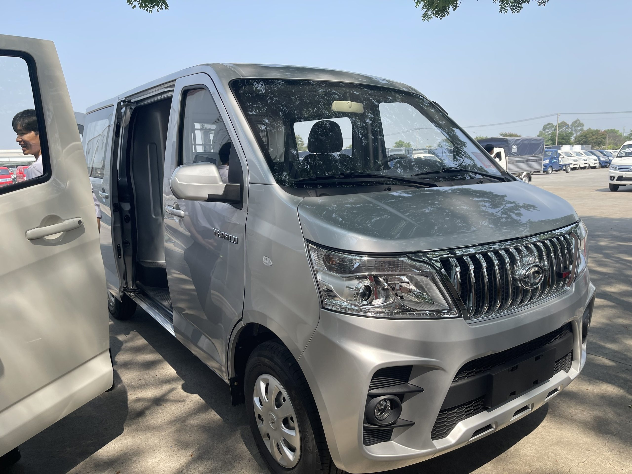 Động Cơ Xe Tải Tera V6: Hiệu Suất Và Độ Bền Vượt Trội