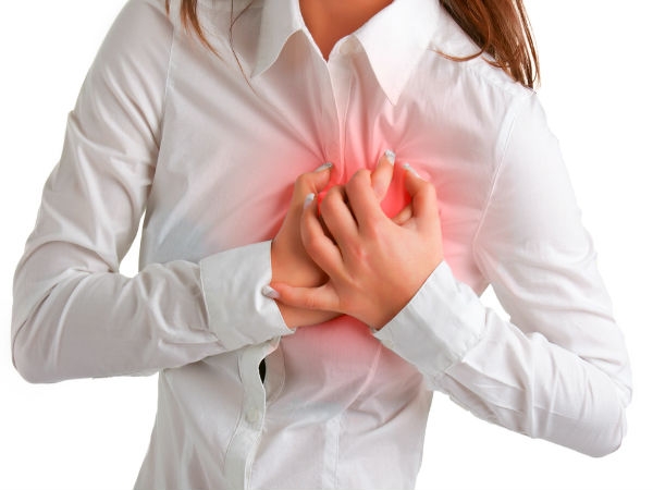 Các bệnh về tim cũng dẫn tới nước tiểu có bọt